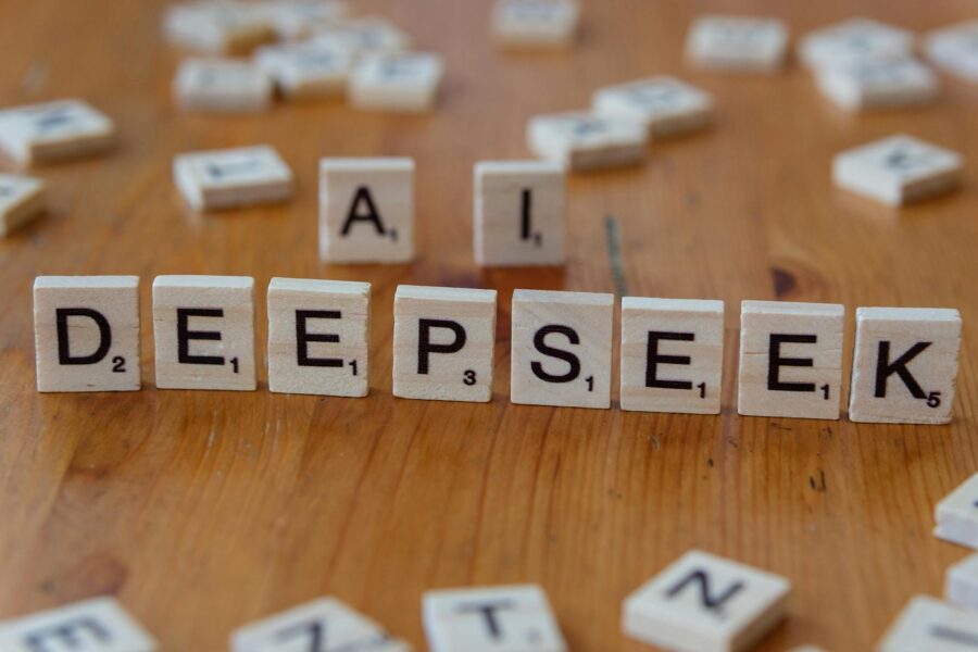 Deepseek vs OpenAI: A Comparative Analysis